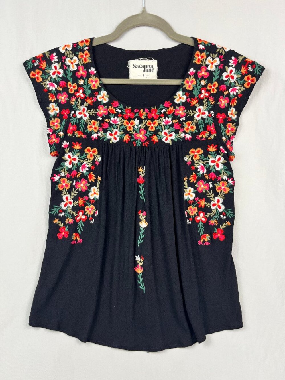 Savanna Jane Black Floral Embroidered Babydoll Cap-Sleeve Peasant Blouse Boho